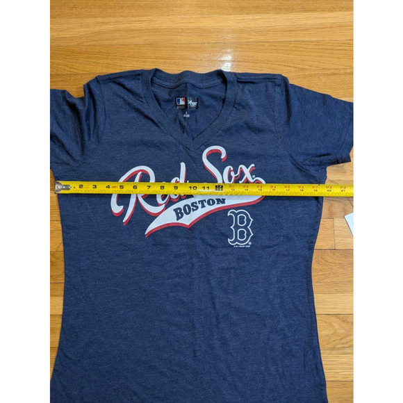 Boston Red Sox NWT Women's Short Sleeve V-neck Tee Large - Picture 8 of 11